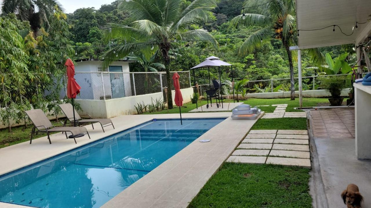 Oasis With Pool Near Panama Canal Bagian luar foto