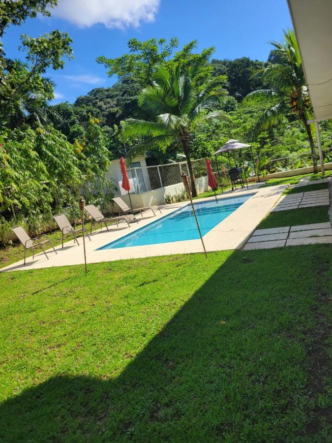 Oasis With Pool Near Panama Canal Bagian luar foto